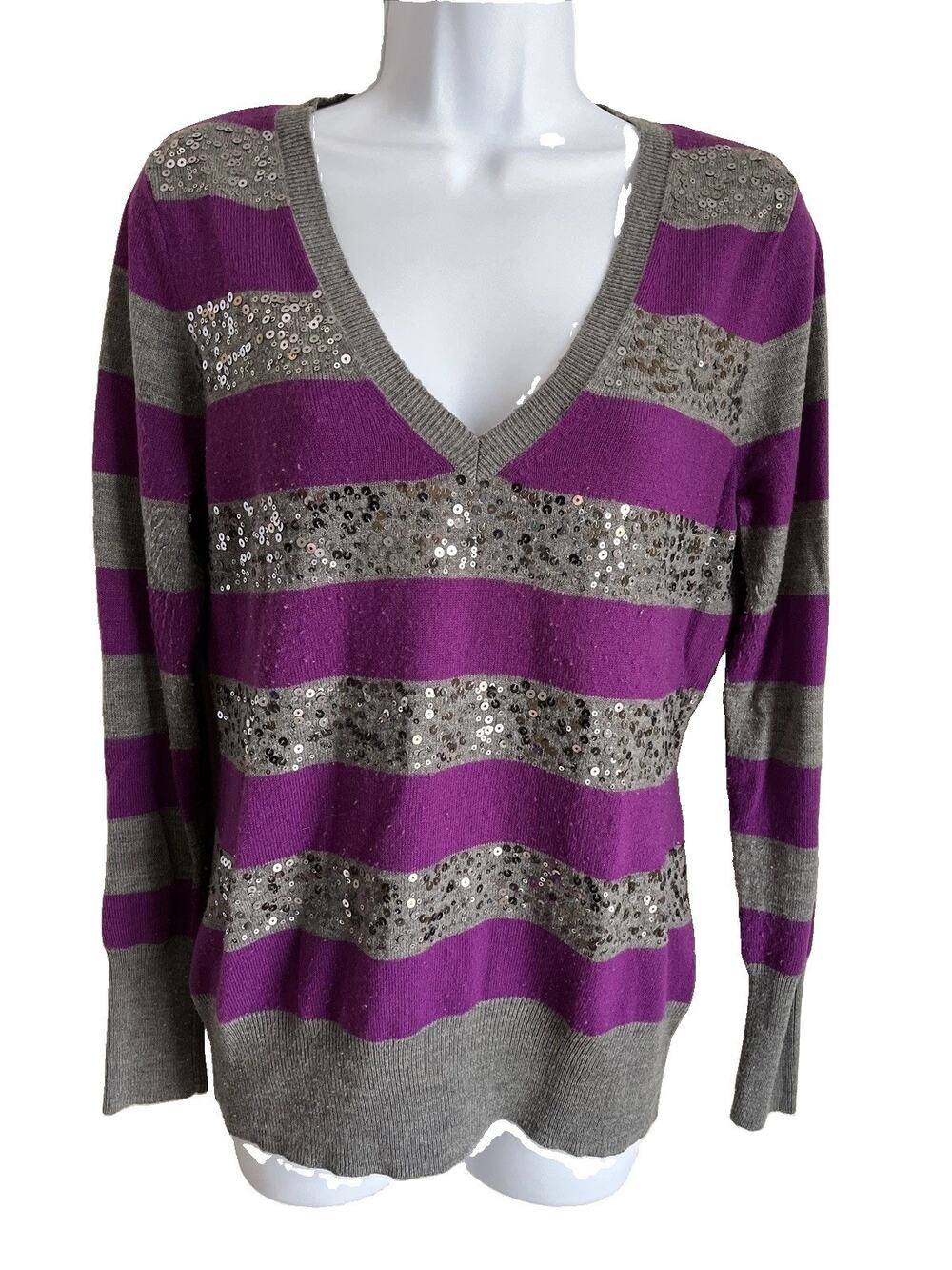 New York & Company Sequined Purple Gray Stripe V-Neck Sweater Size M Sparkle